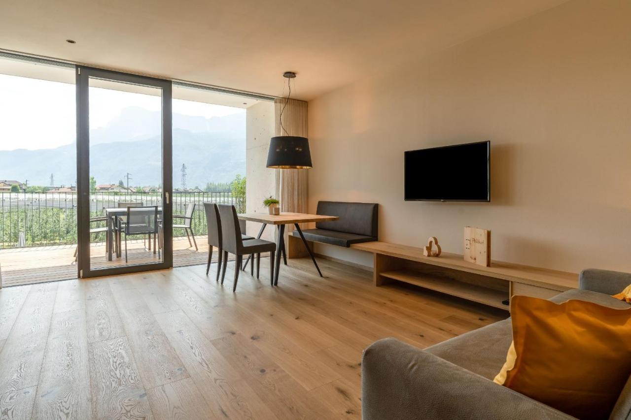 Feldhof Vilpian- Urlaub Auf Dem Bauernhof Apartman Kültér fotó